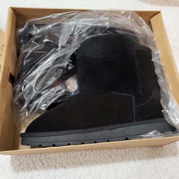 NEW Bayton Women's Adak Cuff Fashion Suede Bootie Black size 6 - Picture 8 of 8